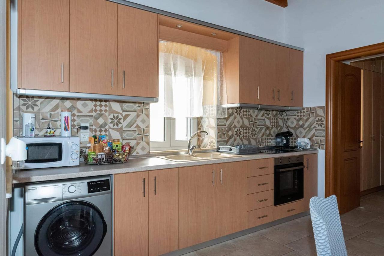 Sette Venti Apartamento Agia Marina  Exterior foto